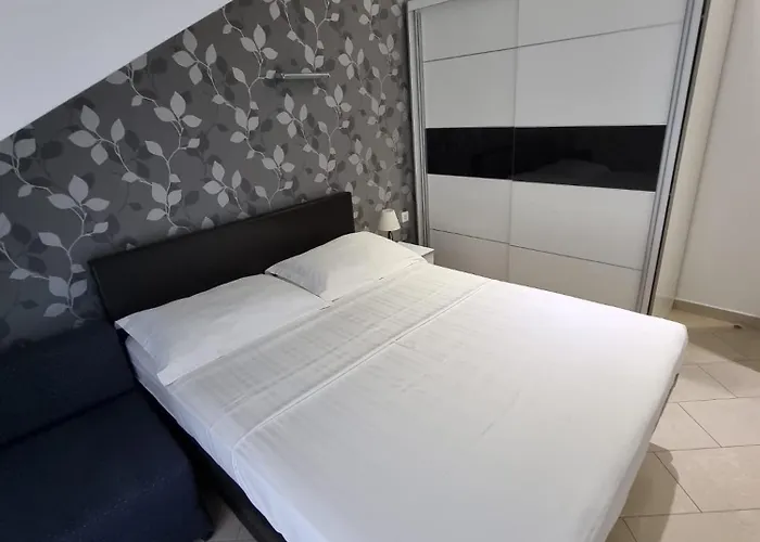 Kutlic Apartamento *