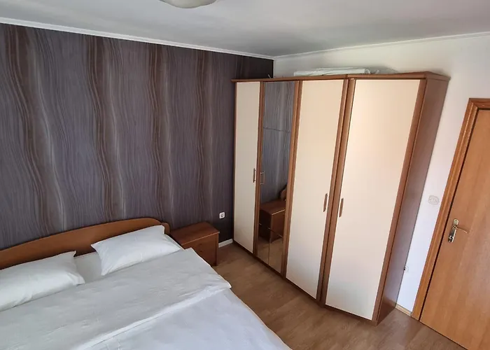 Kutlic Apartamento *